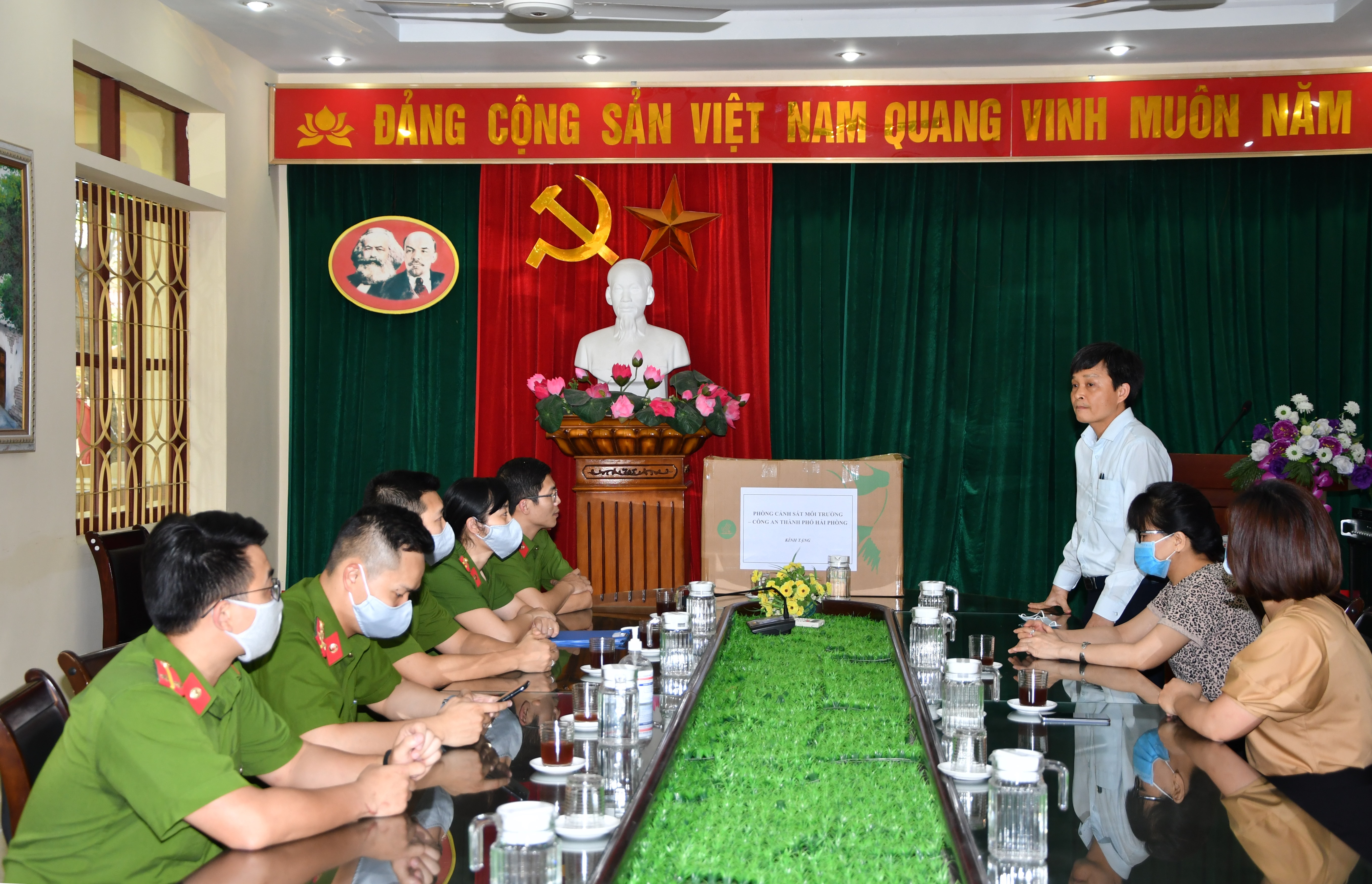 Ban Giám hiệu Trường THPT Lê Quý Đôn gửi thư cảm ơn